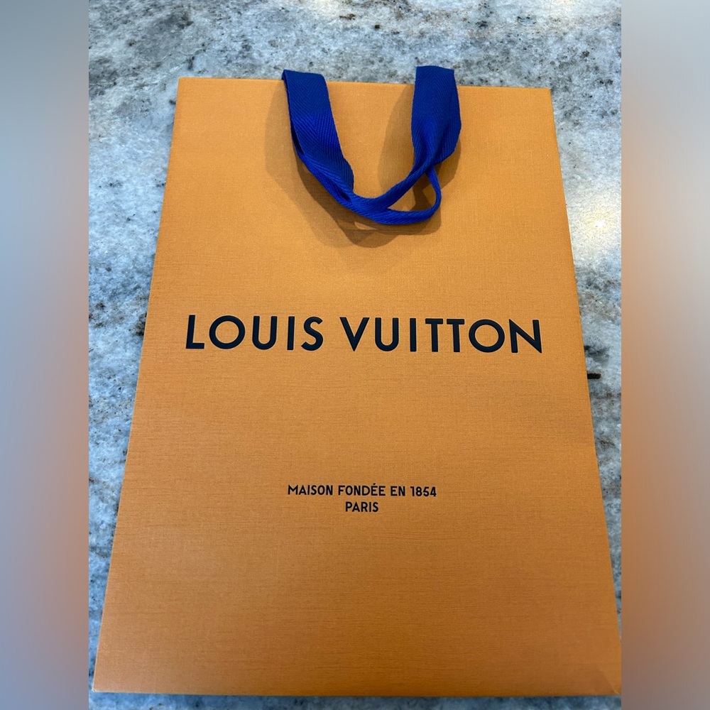 Louis Vuitton Medium Shopping Bag